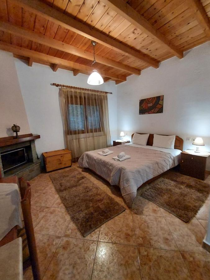 Guesthouse Platon Órma Esterno foto