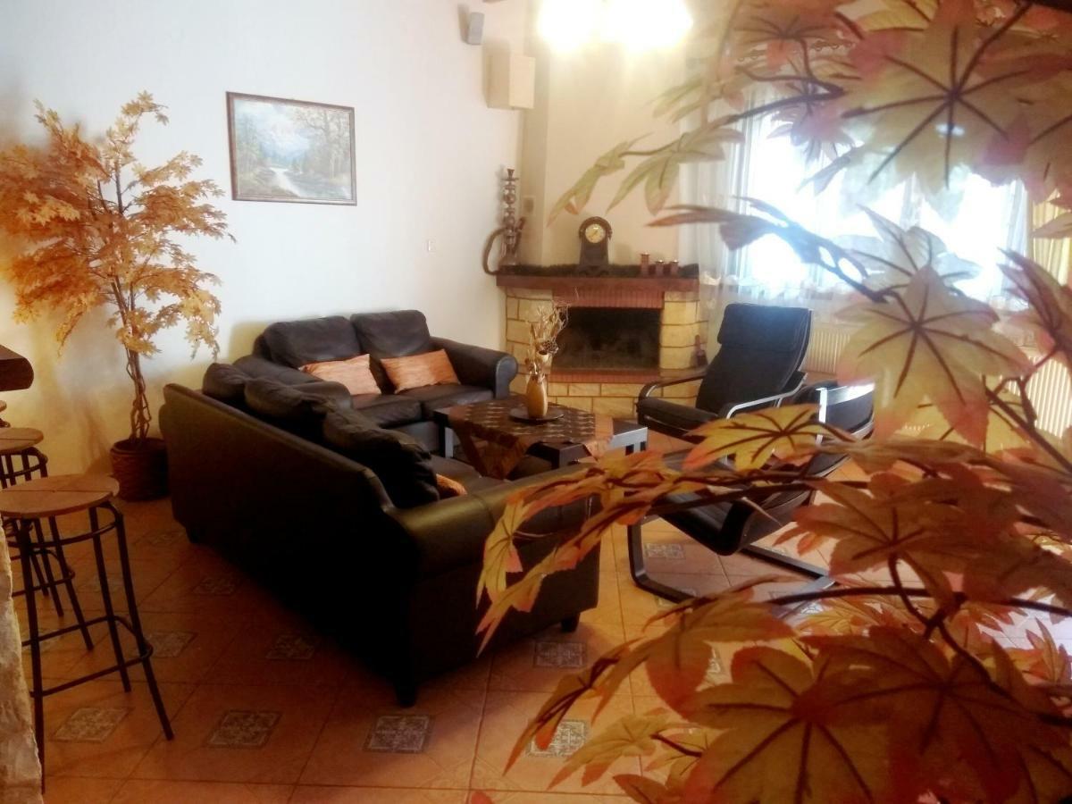 Guesthouse Platon Órma Esterno foto
